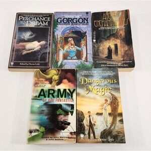 Daw Books Fantasy Paperback Lot Short Stories Gorgon Perchance to Dream 1st